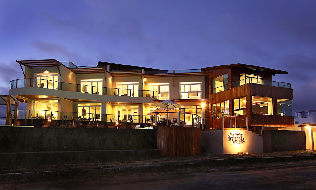 Iguana Crossing Boutique Hotel Puerto Villamil Dış mekan fotoğraf