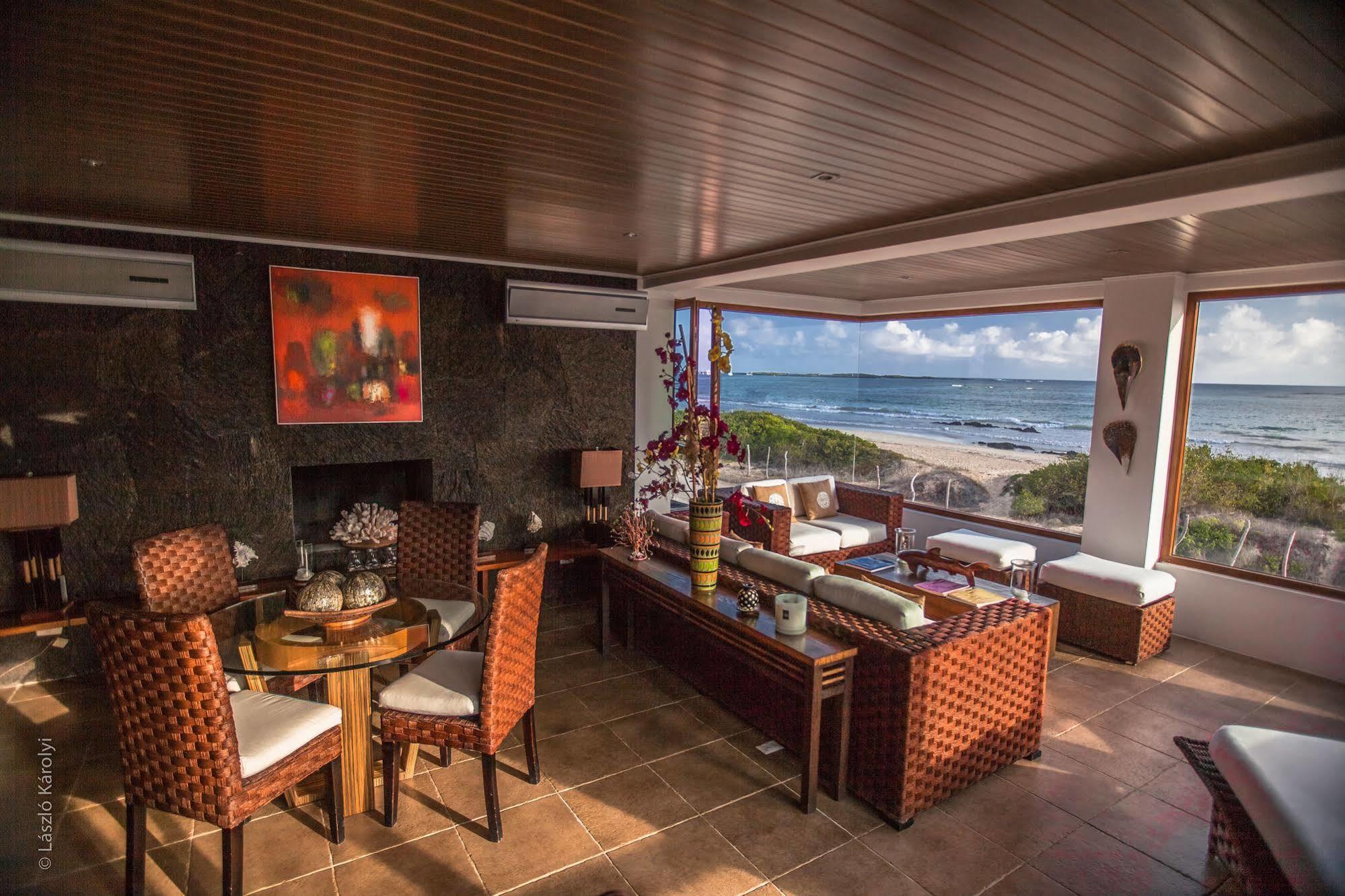 Iguana Crossing Boutique Hotel Puerto Villamil Dış mekan fotoğraf